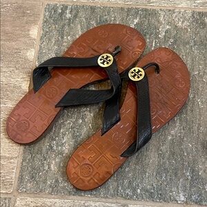 Tory Burch Black Leather Flip Flop Sandals with Gold Logo